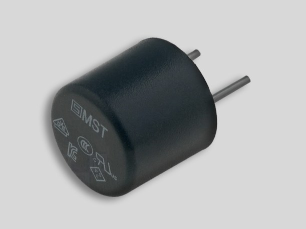 Fusible integrado con terminales soldables