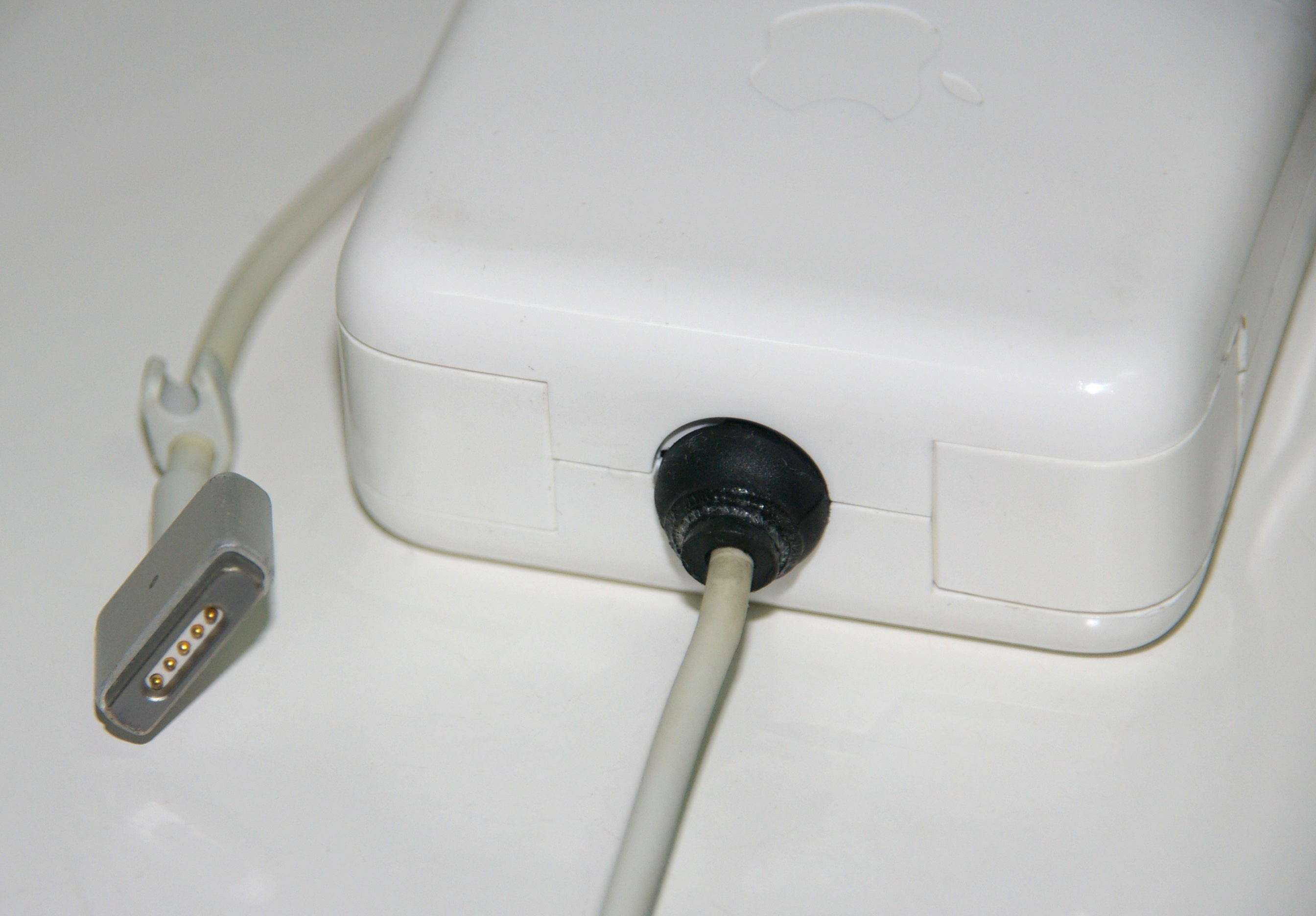 MagSafe2_09_Acabado