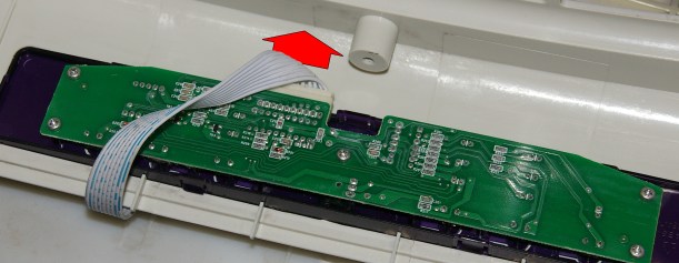 Extracción del conector del panel de mandos