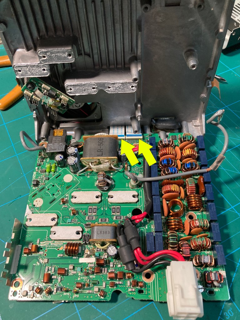 Desconexión de los cables planos (leer texto)