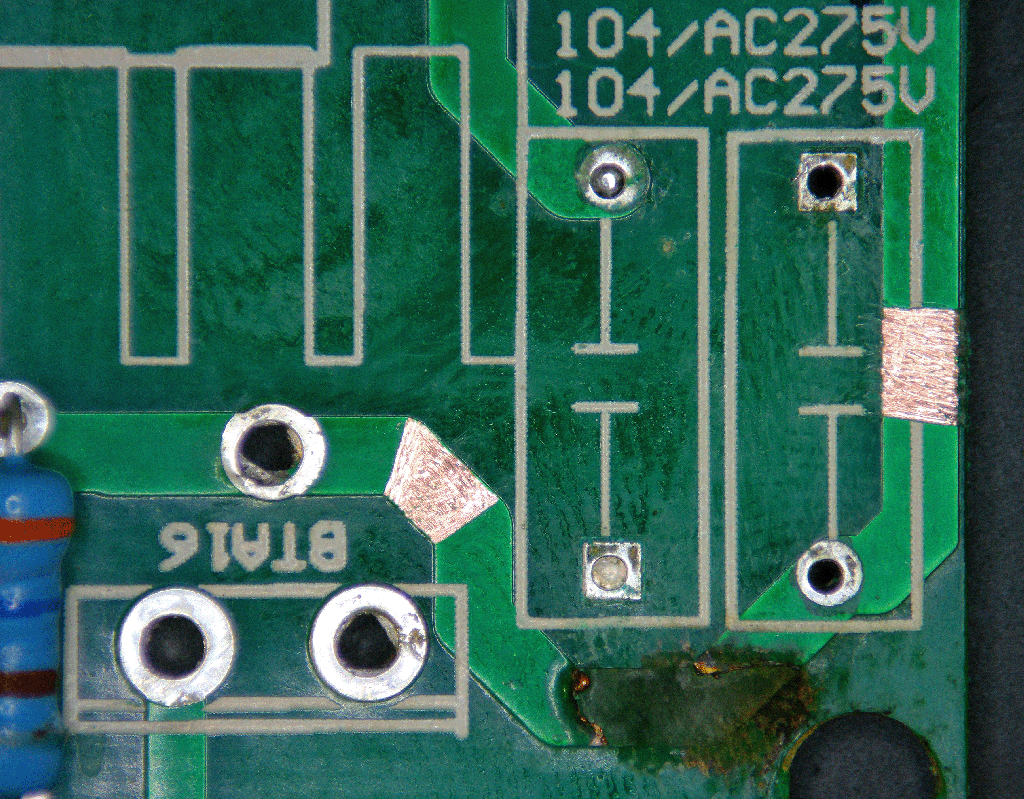 Reparación de la pista dañada