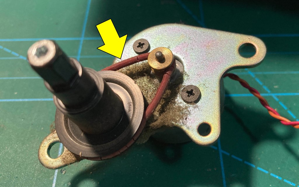 Correa en muy mal estado